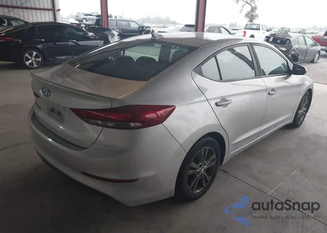 2017 Hyundai Elantra Se z USA, uszkodzony, nr VIN 5NPD84LF8HH117857